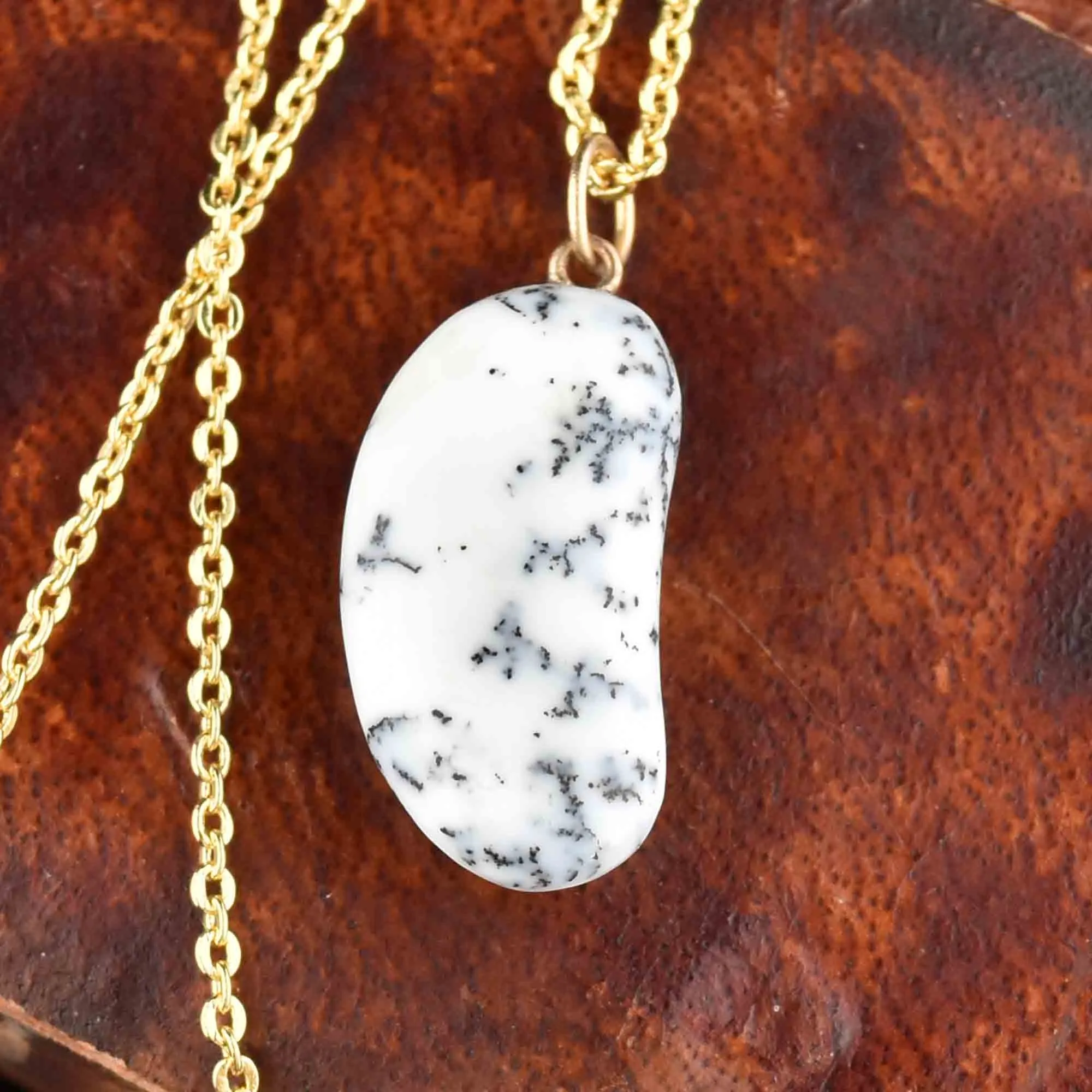 Vintage Gold White Moss Agate Bean Pendant Necklace